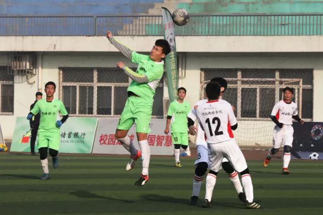 足彩1等空开滚存879万 任九单注50万今年最高
